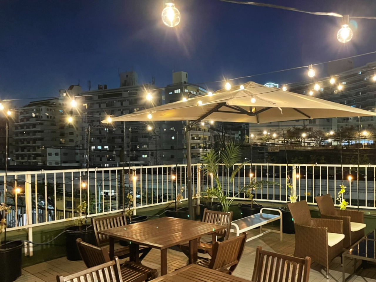 H߂ɌĂ܂BňiFƂ͂܂iFȂAō̂𖡂Ē\łI