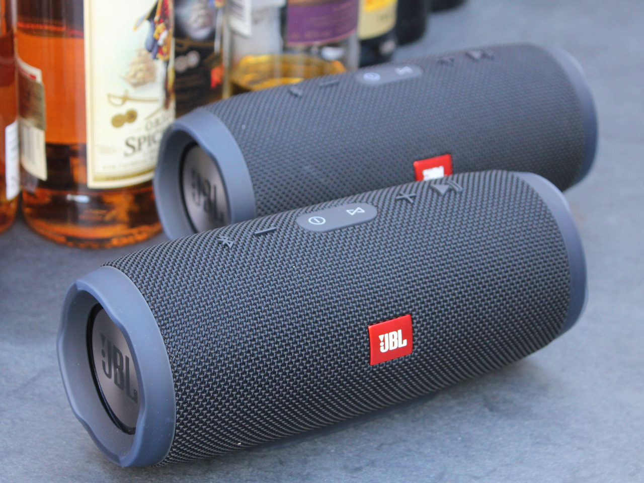 無料貸出用Bluetoothスピーカーです。この大きさでもしっかりと音が出ます。好きな音楽を会場用BGMとしてお楽しみください。