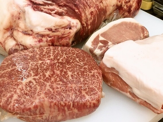 【黒毛和牛BBQ厳選プラン】 黒毛和牛赤身ロース・神戸ポークプレミアム豚ロース・季節の焼き野菜等