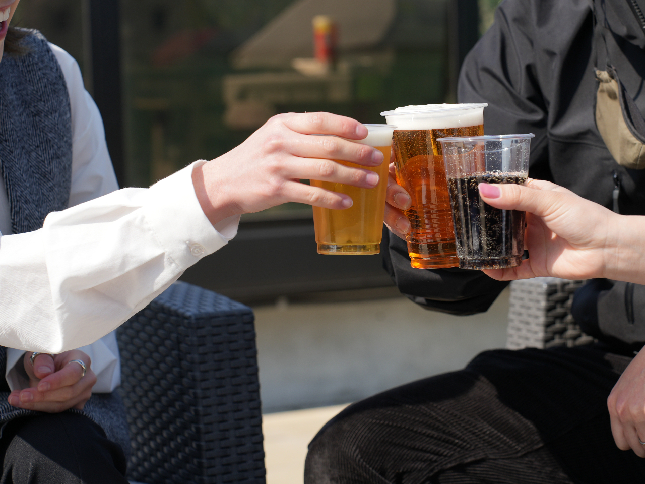 こちらの会場では、懇親会、誕生日パーティ、同窓会、合コン、決起会などにご利用頂く事が多く、法人様のご利用も多数いただいている会場です。