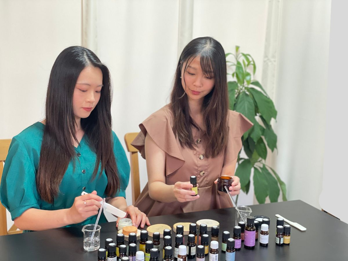 �����ō����������e��̒��ɒ��J�ɓ���Ă�����B