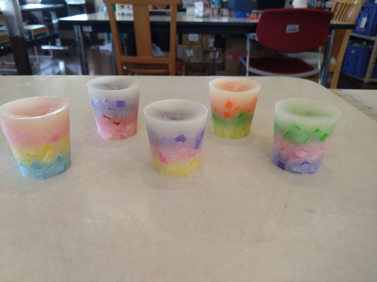 �y��ƂȂ�J���t���ȃA���}�L�����h���͂��D�݂̂��̂�I���I