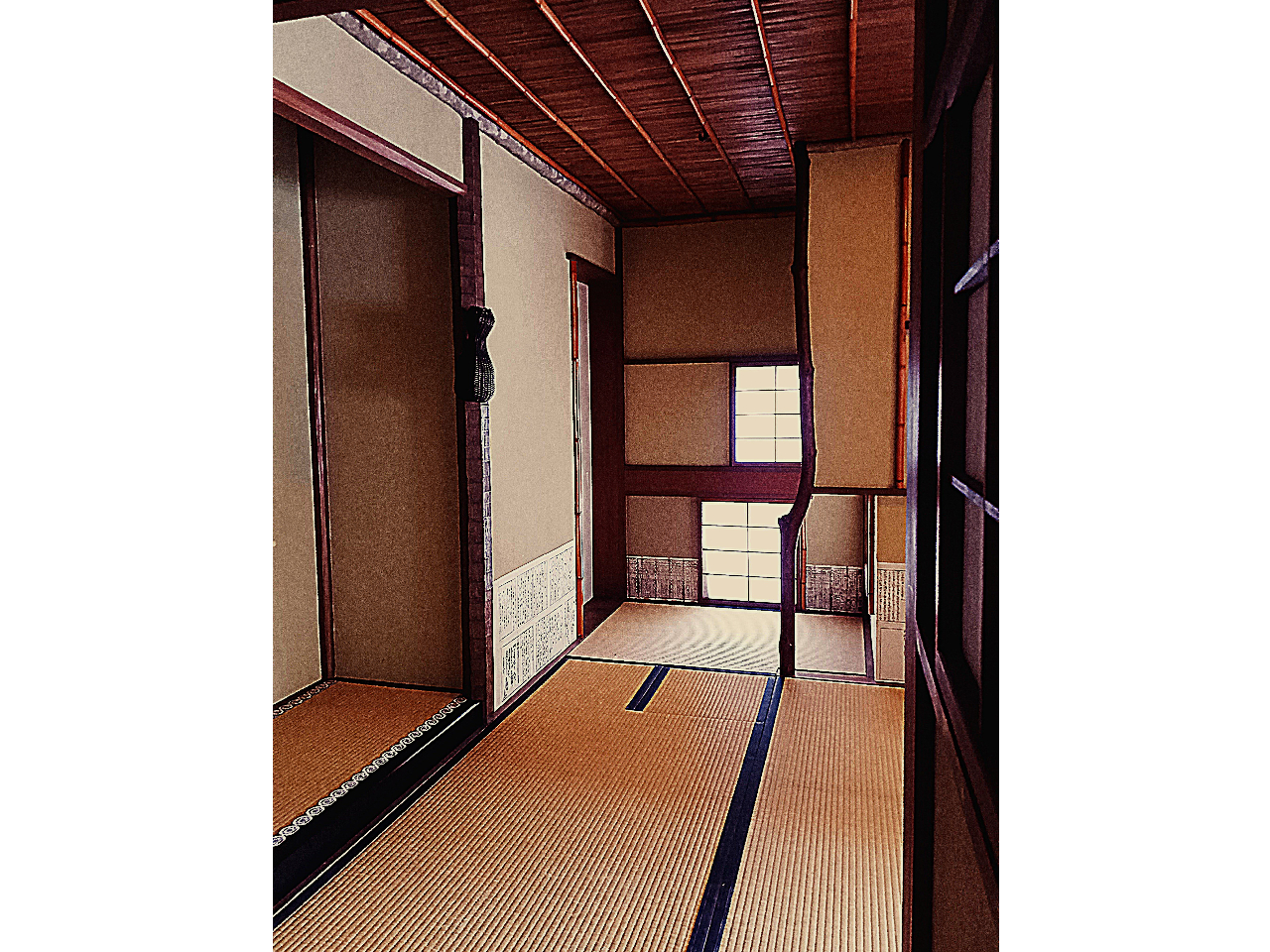 Xܓɂ{iIȂRڂ̏Ԃ̒łB