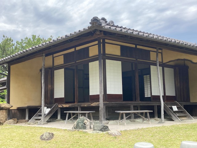 養翠亭御座の間