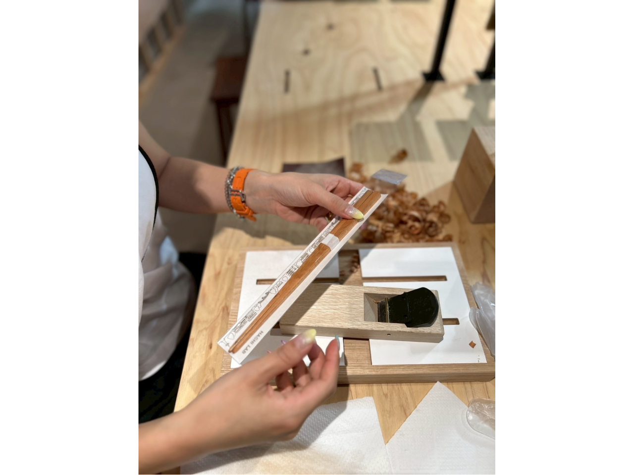 箸方たみ、【らんのある室内】、希少な大判額装用画集より、美品 ha-02018a_01.jpg
