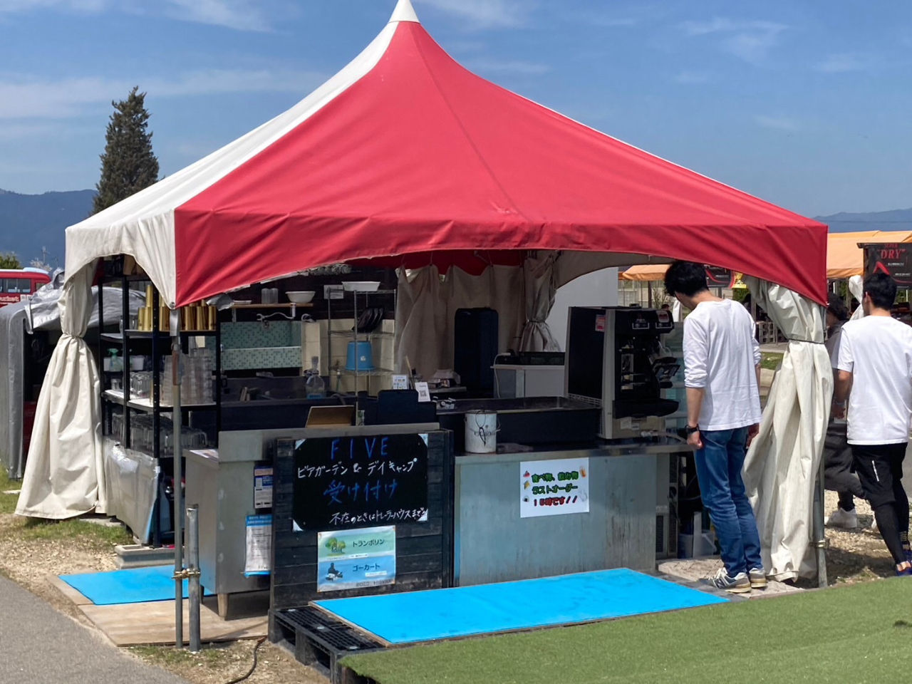 yoCLO`BBQX^CzHނ͑S50풴BĤׂĤׂ݂݂oX}邩Ả^]̐Szsv