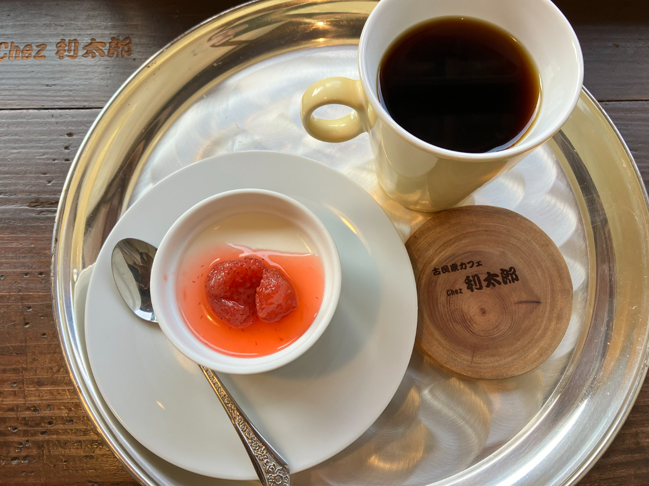 Hɂ̓XC[cƈݕI@ď͗␻̃u}WFiʐ^jA~̓t[cĂ񂾂َqłB