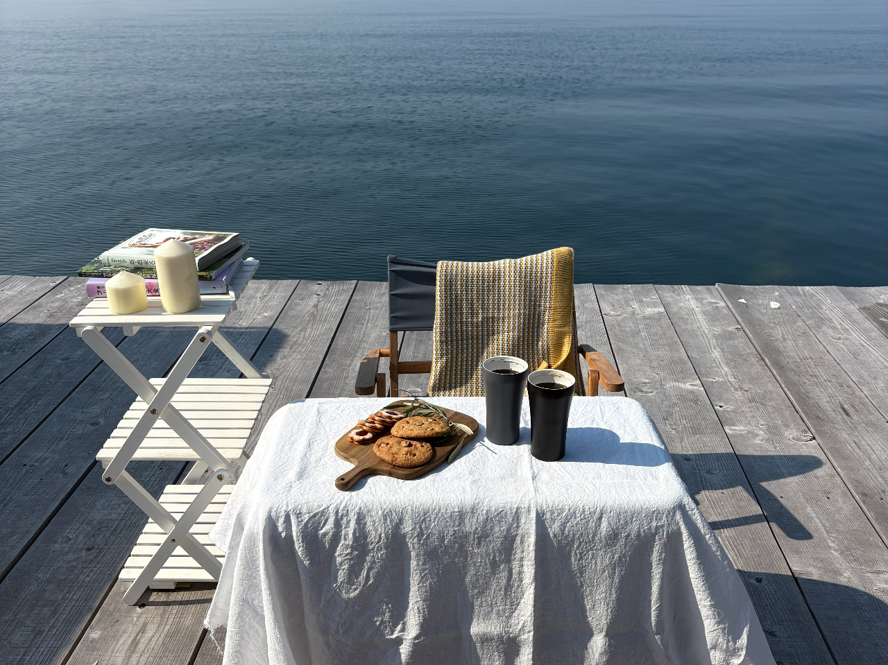 ����E�����ݕ��A�܂肽���݈֎q�A�N�[���[�{�b�N�X�͂��p�ӂ��Ă���܂��B