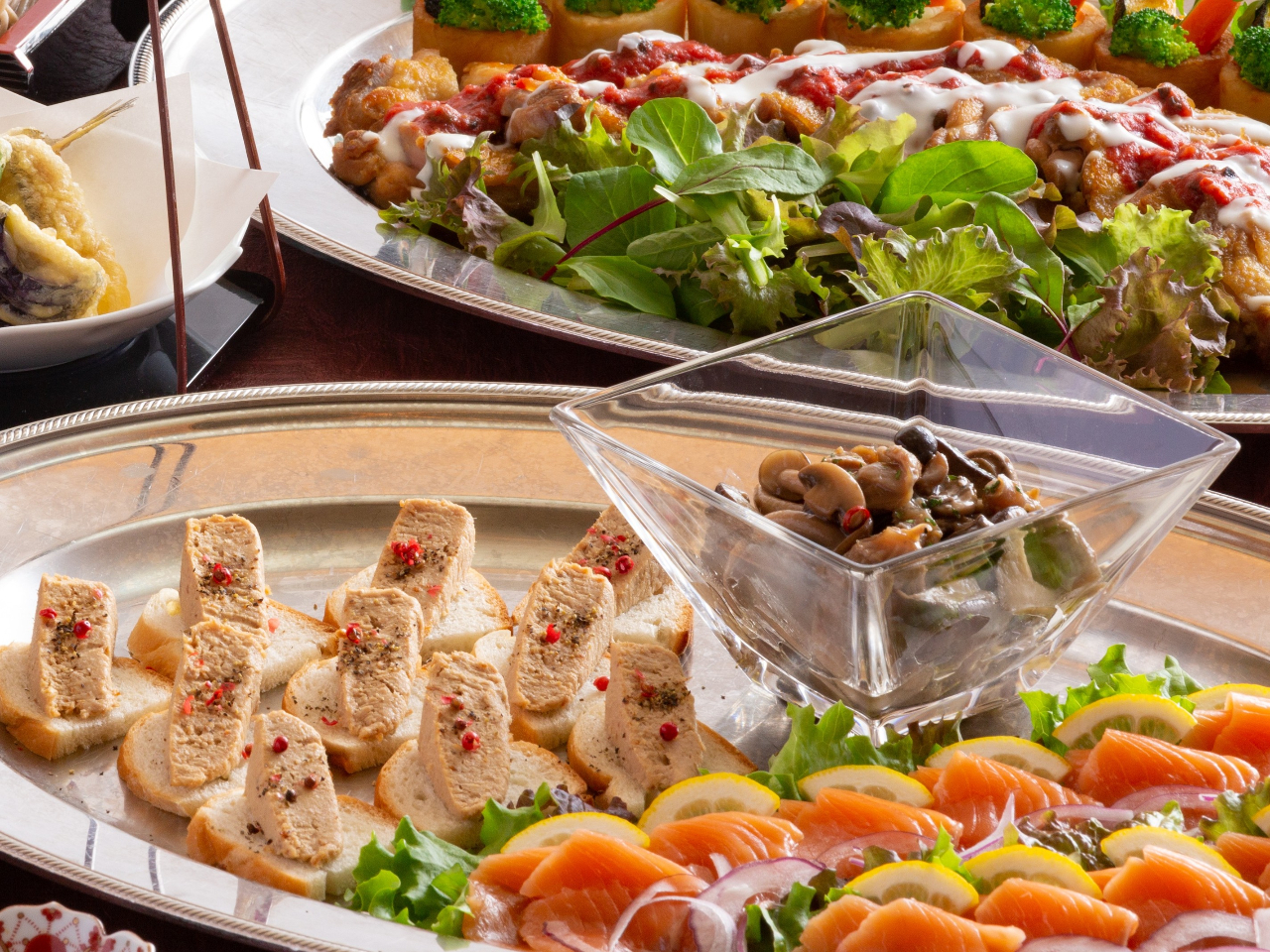 O's Dining【新潟県 湯沢】<最大75分飲み放題付＞ホテルビュッフェ「冬