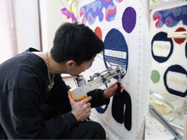 \間もなく完成/