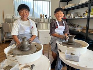 丁寧なサポートで小学生から気軽に体験できます♪