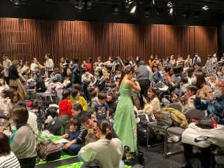 踊って笑って音楽を楽しもう!