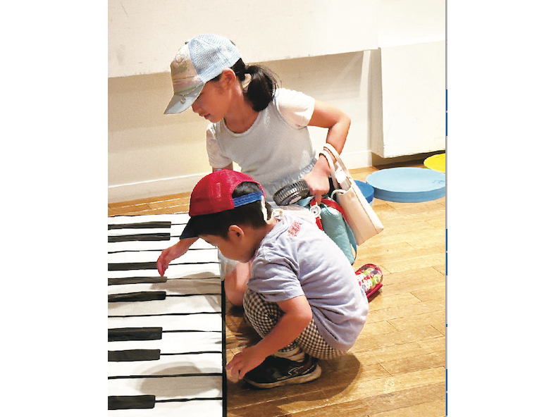 �y��̌��R�[�i�[