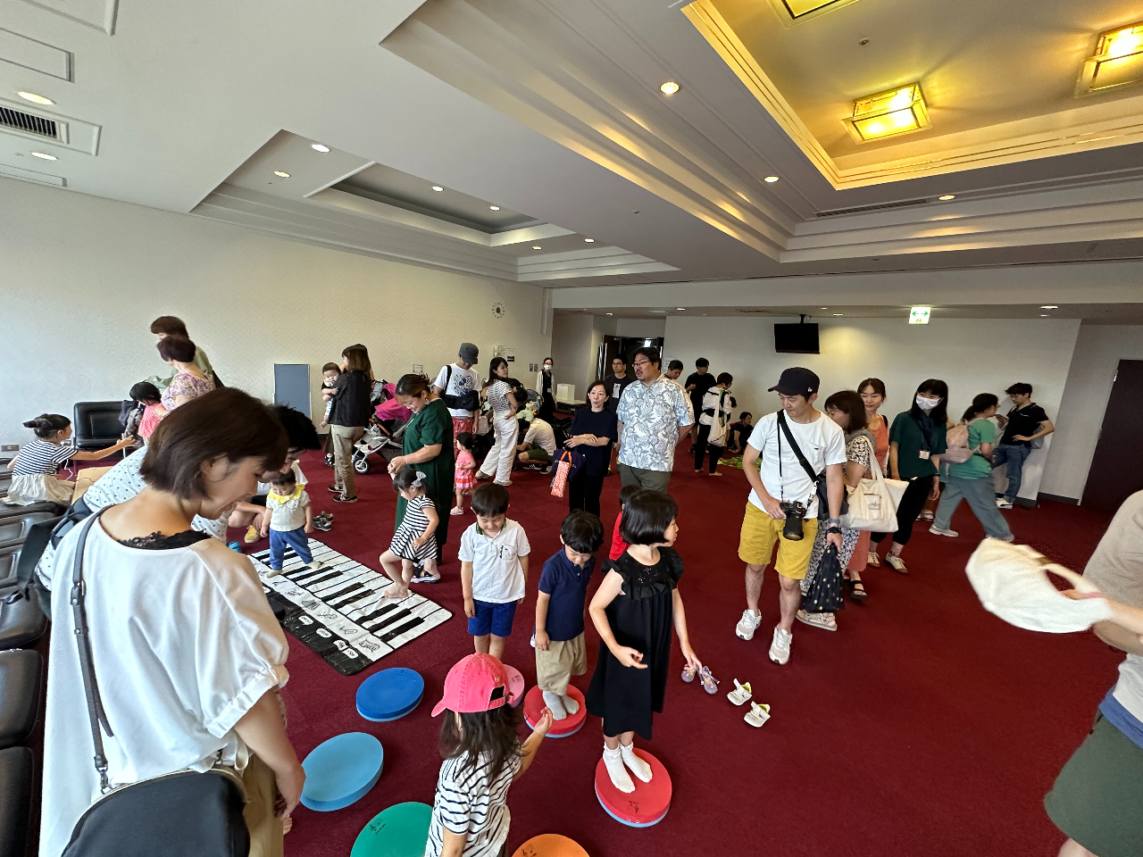 �F�X�Ȋy�����y���̌��ł��܂�