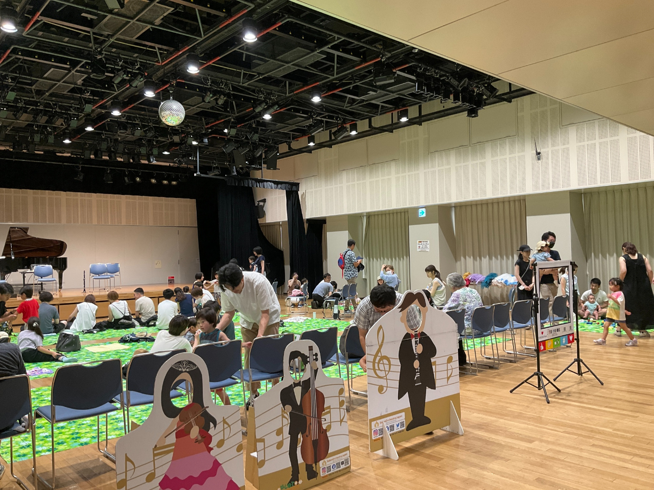 ��l�C�B�e�R�[�i�[!