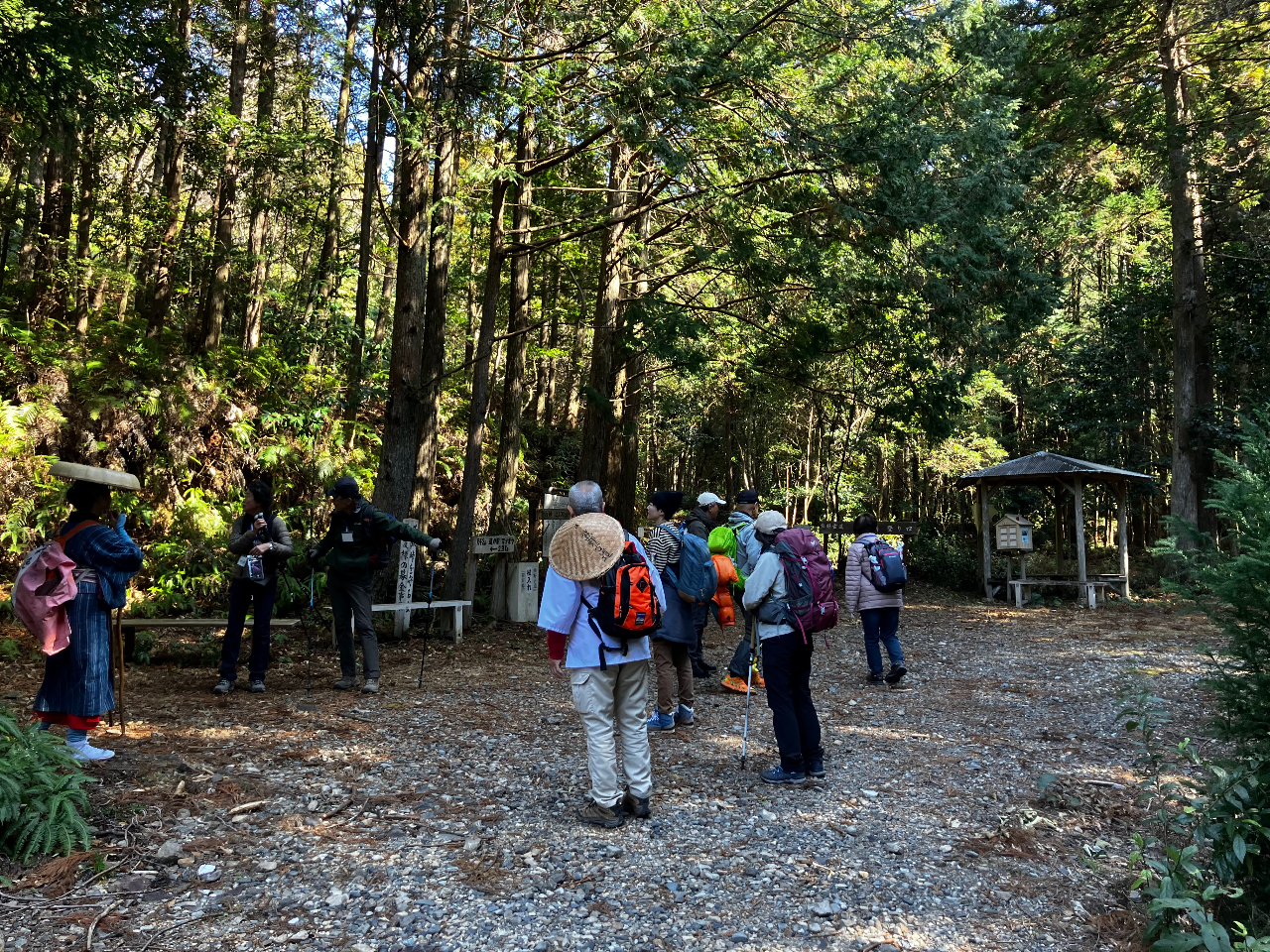 11月22日(土)滝原駅 〜大内山駅 16.5q 阿曽観音/宝蔵寺/芦谷道 11月23日(日祝)大内山駅〜紀伊長島駅 10.8q 荷坂峠