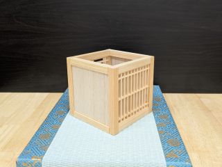組子えんぴつ立ての完成イメージ(畳は付属しません)
