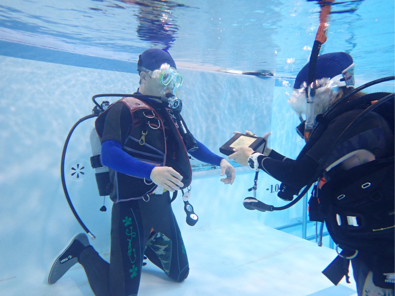 �͂��߂͐󂢐��[����X�^�[�g���Ă����܂��B