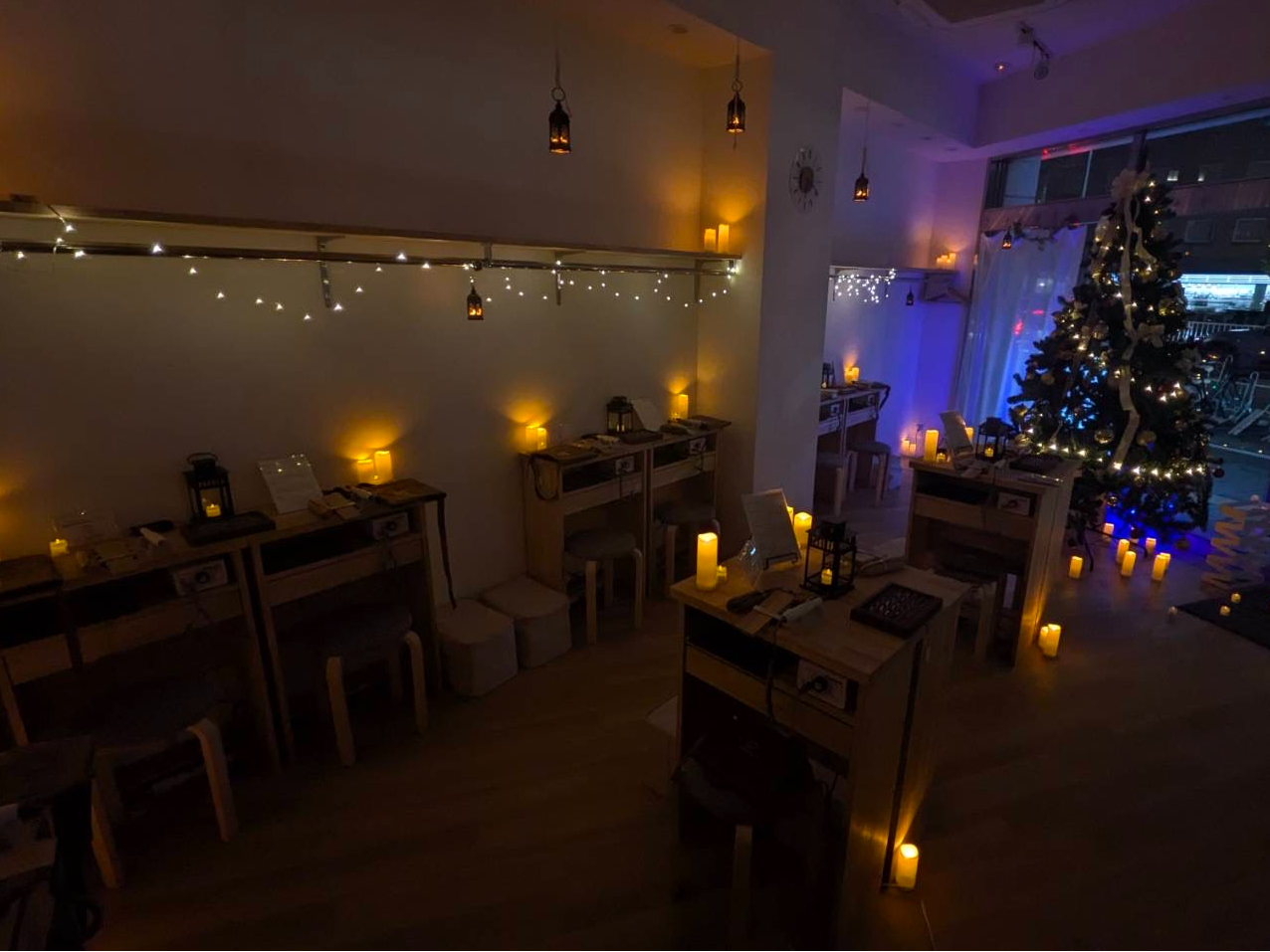 �L�����h�������^���i�C�g