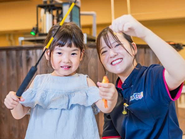 【木更津×釣り堀】<平日3時間プラン>全天候型釣り堀施設!屋内なので雨でも楽しめ...