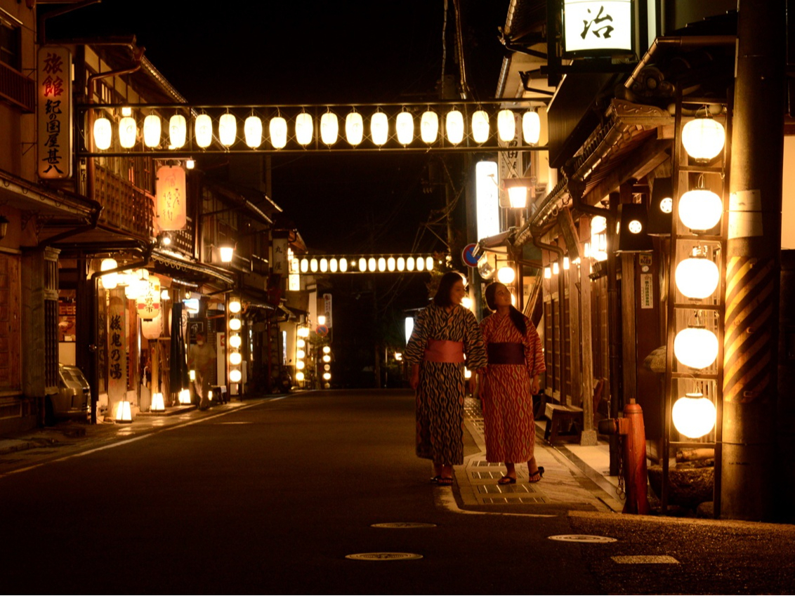 쉷̓^CXbvlȕiL鉷XBX܂ł͓kV