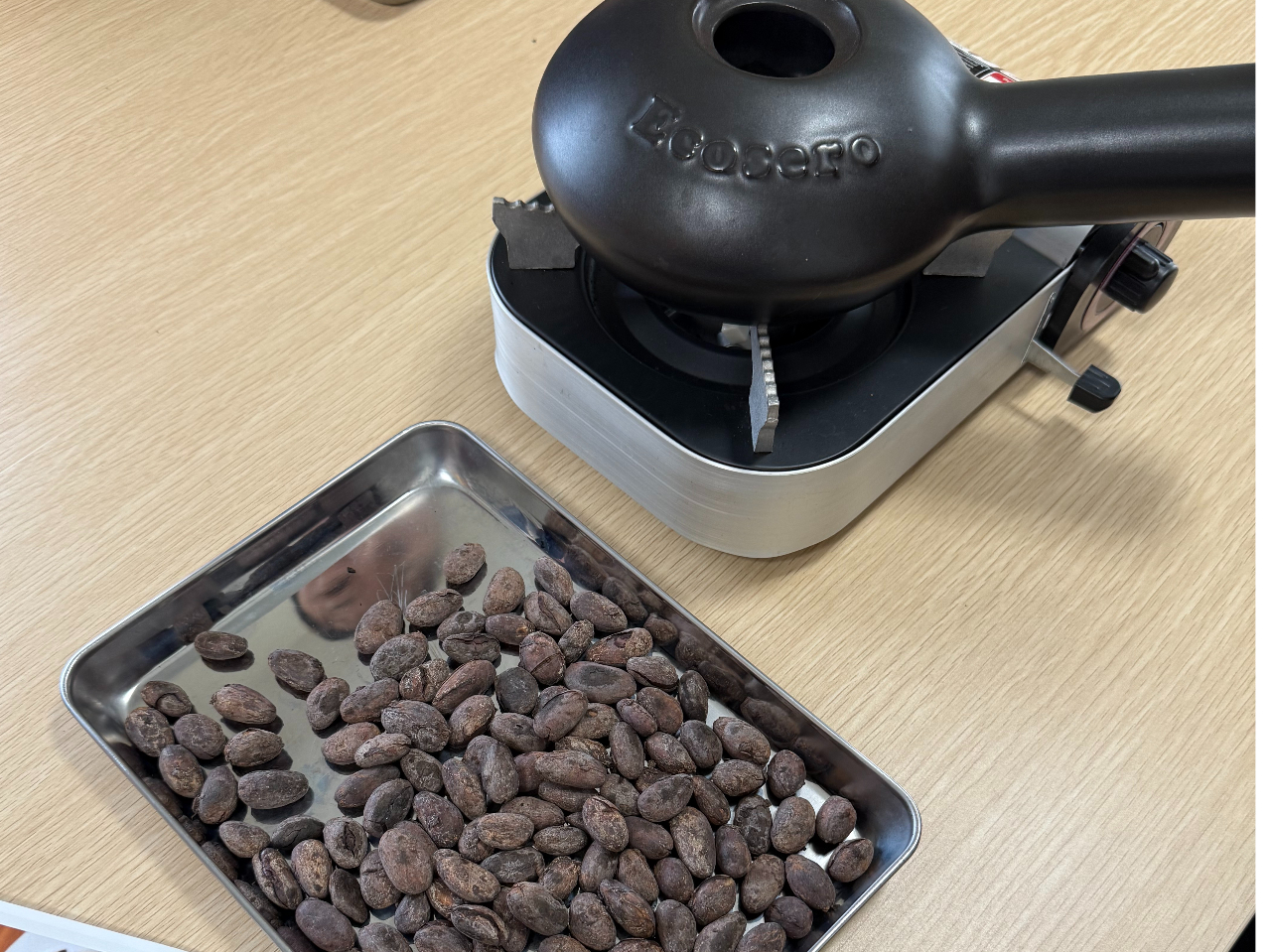 エコセロで生カカオ豆焙煎します