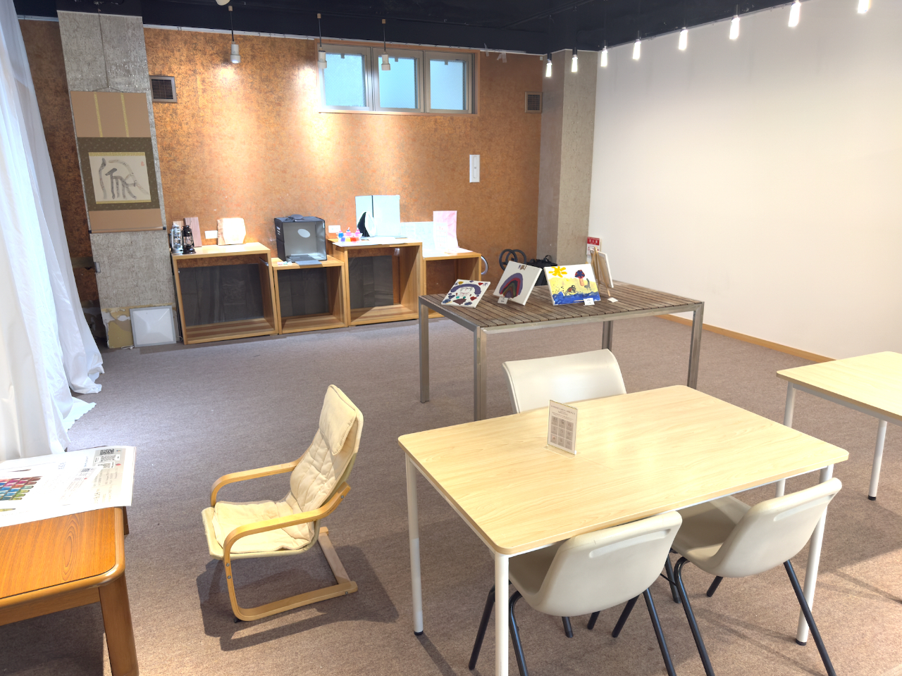 XfBbvLh́AŎBeR[i[Ŏʐ^B܂B