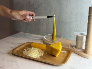 何度もディップして太い筒状を作ります。