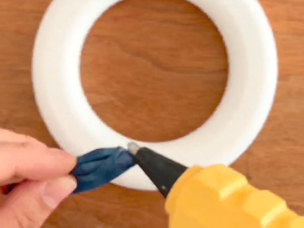 �����A���悢�搧��̎n�܂�ł��B �u�ǂ��ɁA�ǂ̐�u�������v �Y�݂Ȃ�����A�|���Ő��n���񂹂Ă������Ԃ́A�������g�ƌ��������Â��ȂЂƂƂ��ɂȂ�܂��B 