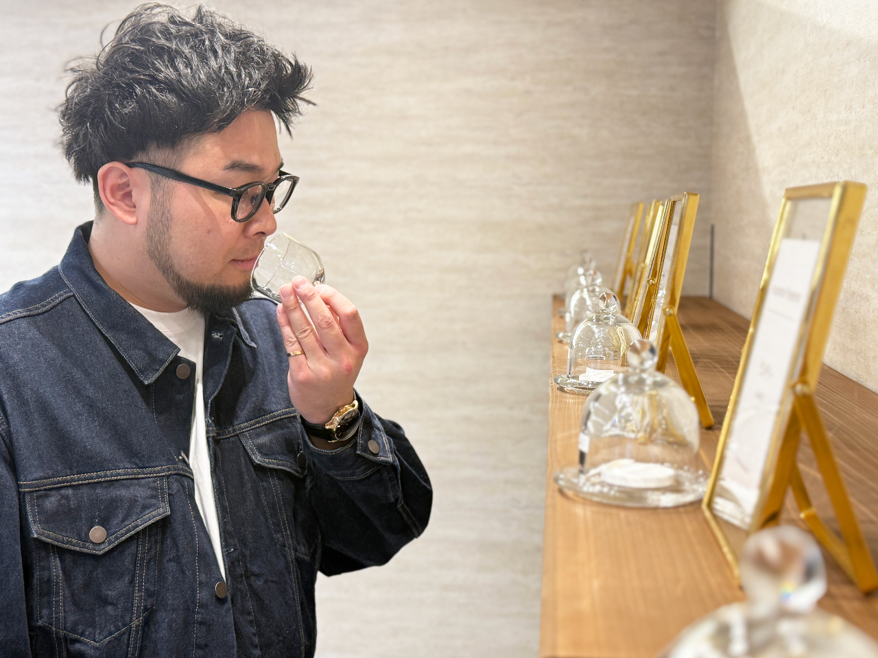 ́y鍁zł͂ȂAyfޖ{鍁z؂ɂĂ܂B ̑fޖ{̍肩鎩R̍ĂB