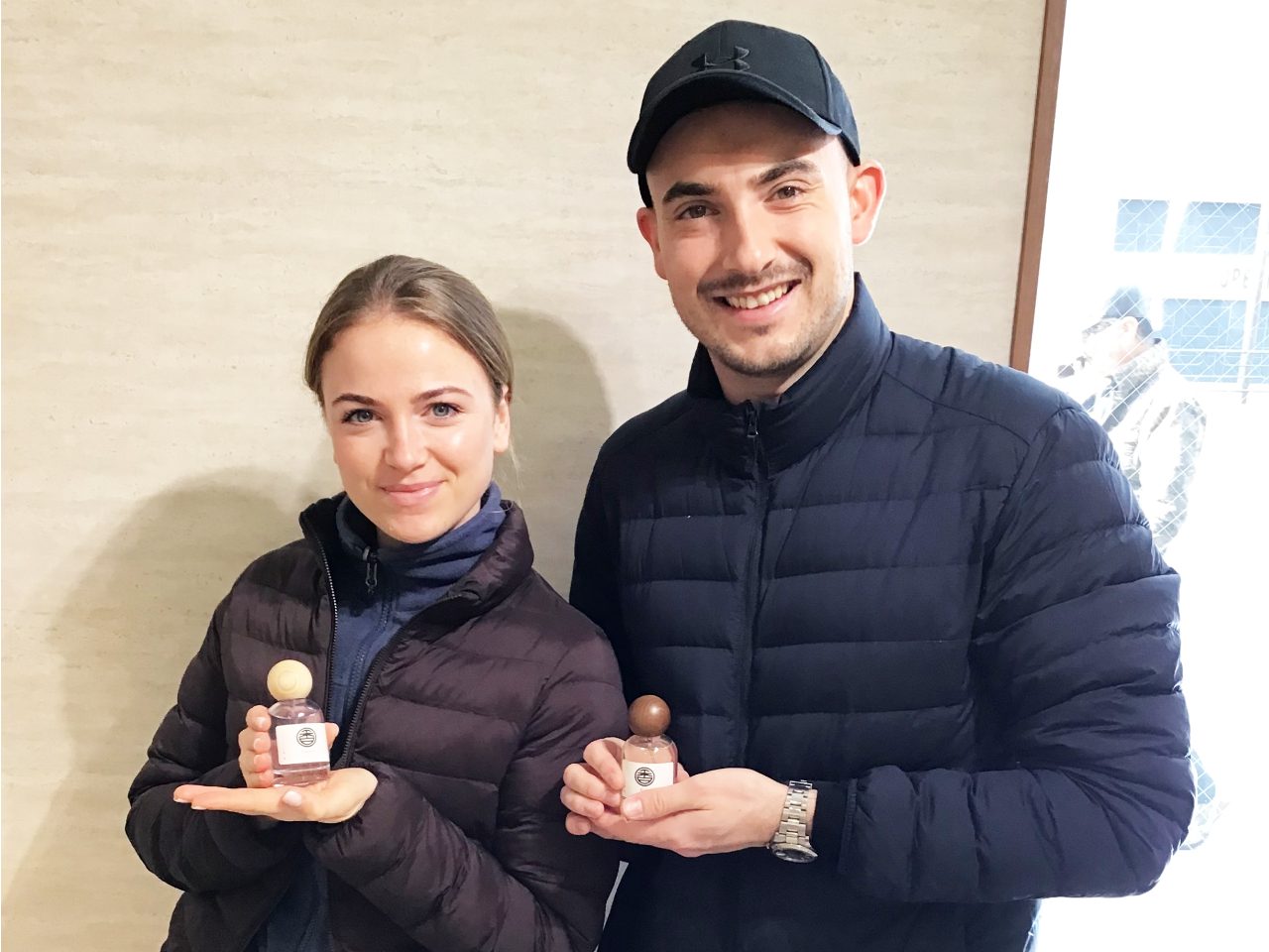 ӂ uCyɁvyf[gv̂ЂƂɁAuʂȁvf[gv̂ЂƂƂĂIт΍Kł܂B