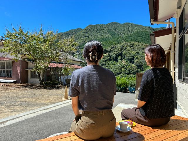 テラスでのんびり過ごす。至福のひと時。