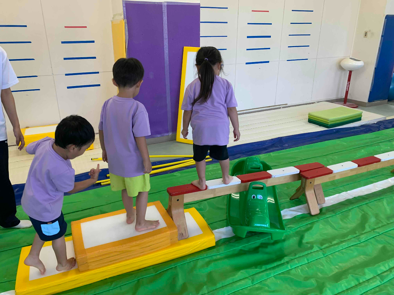 _lXȉ^ʂđ̂𓮂y݂m낤^