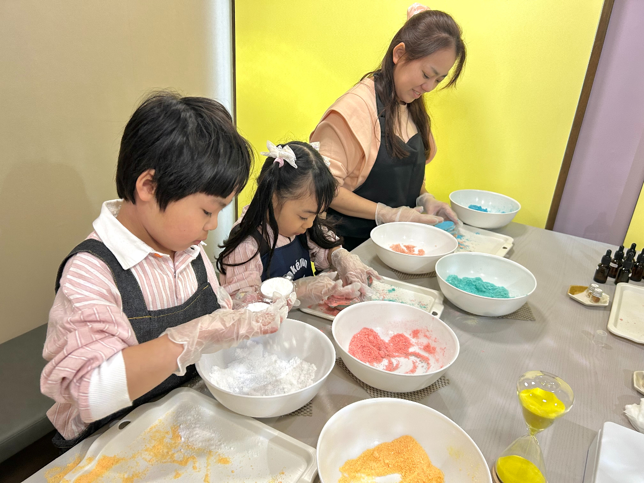 �e�q�Ŋy�����o�X�{�����