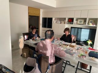 お話ししながら楽しく幸座中です!