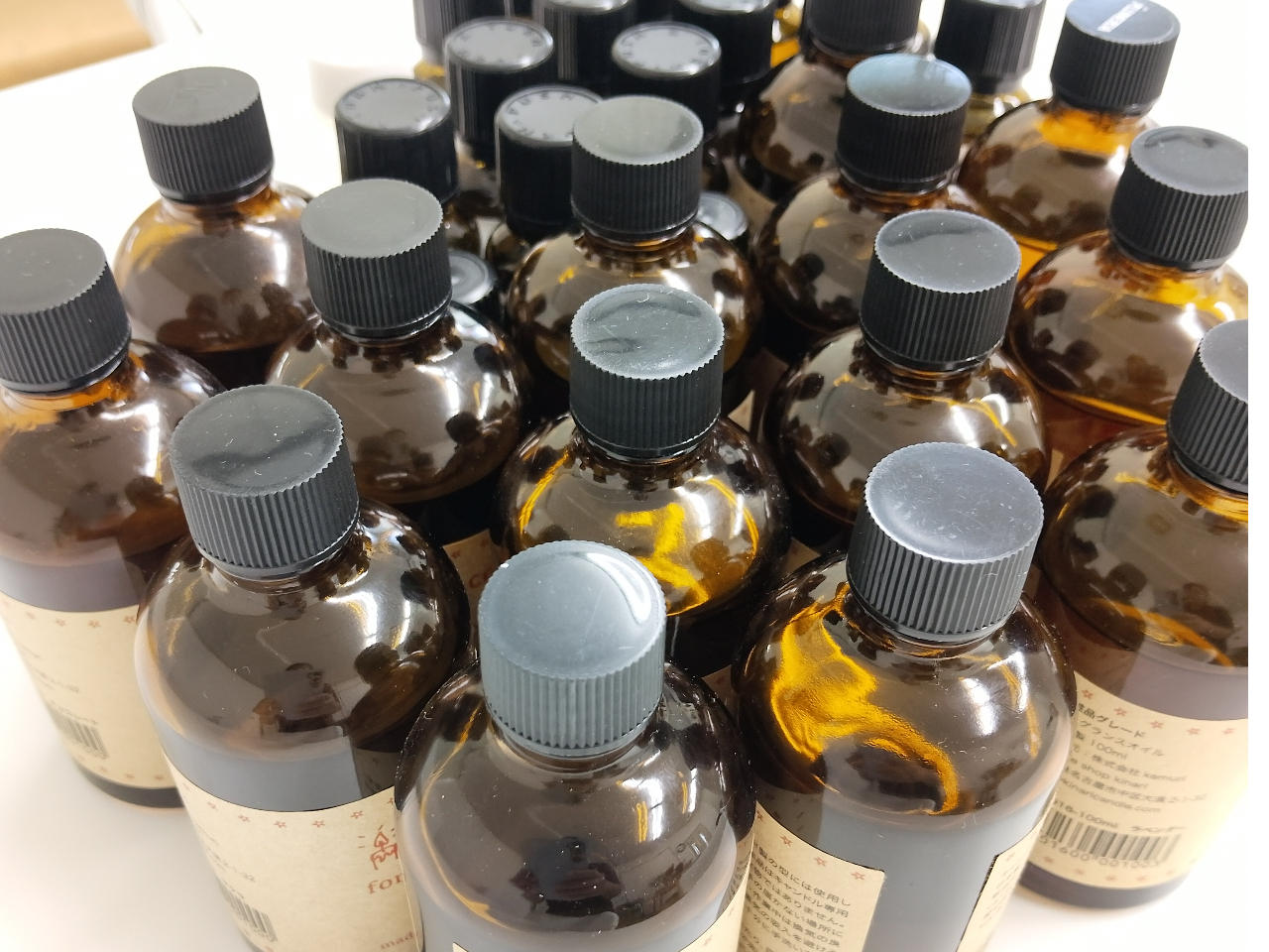 精油 香料どちらもご用意しております。