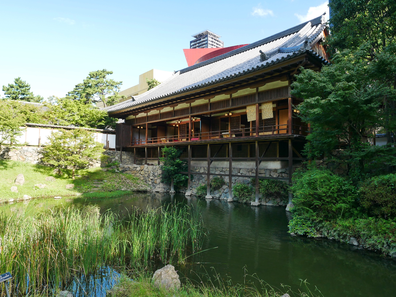 q뉀  s̒̐ÎÃIAVX