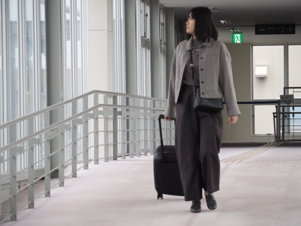 �t�F���[����~��Ă����葱���\�I�\��D��ƂȂ邽�߁A���\��͂����߂ɁI