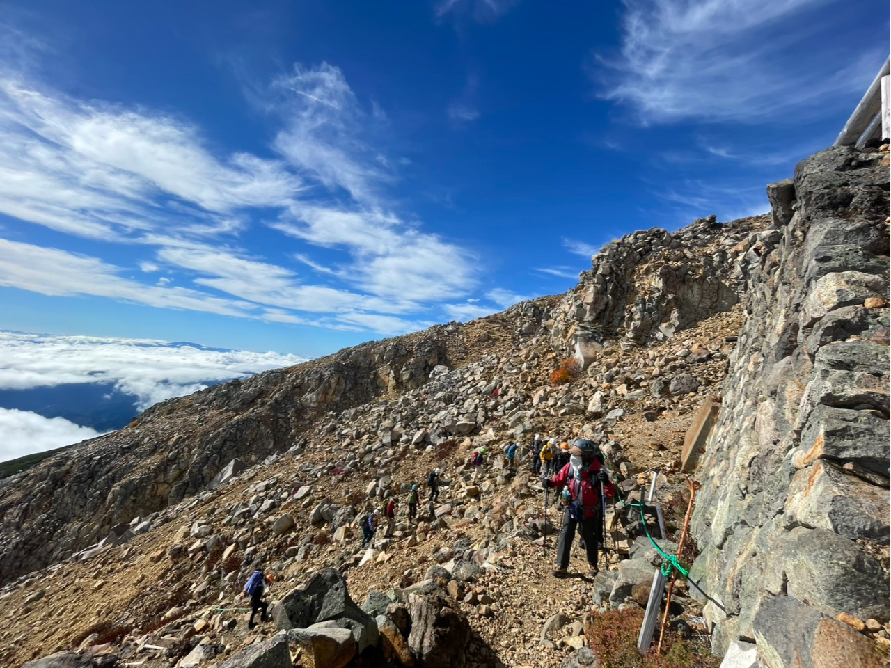 ԎR@@cA[̗lq@́i肫jƂĂql̈ēl𖱂߂ĂĂ܂B@UOΈȏ̒ĉ̂qlAꂷ@łB