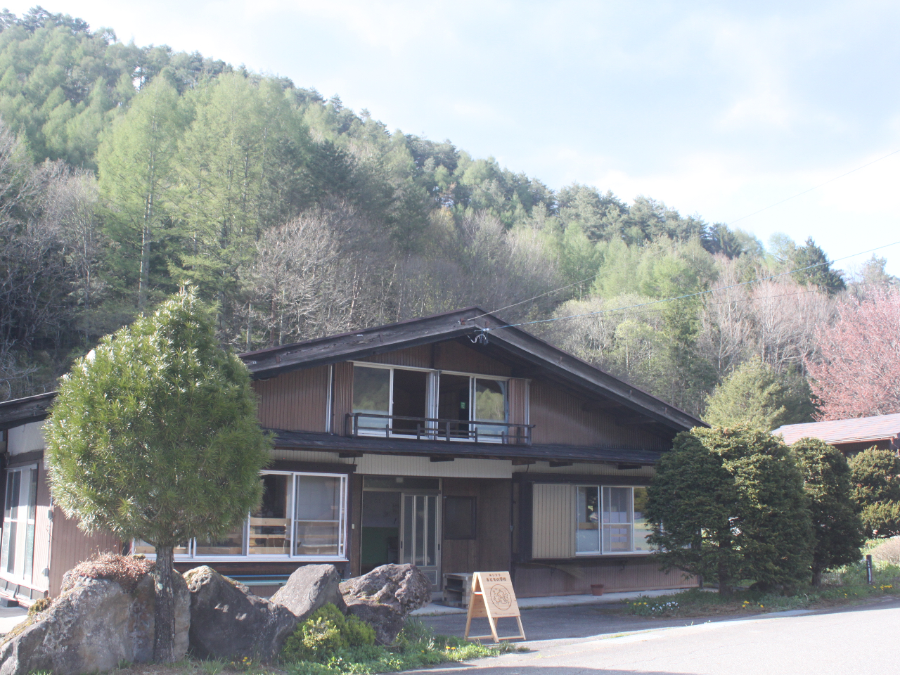 Jc@꓏݂̈ڏŽhucv@ԏT䕪@ߏɂ͊JĉAؑ]n̗AԎR̃r[|CgȂǂ܂BYɌ܂