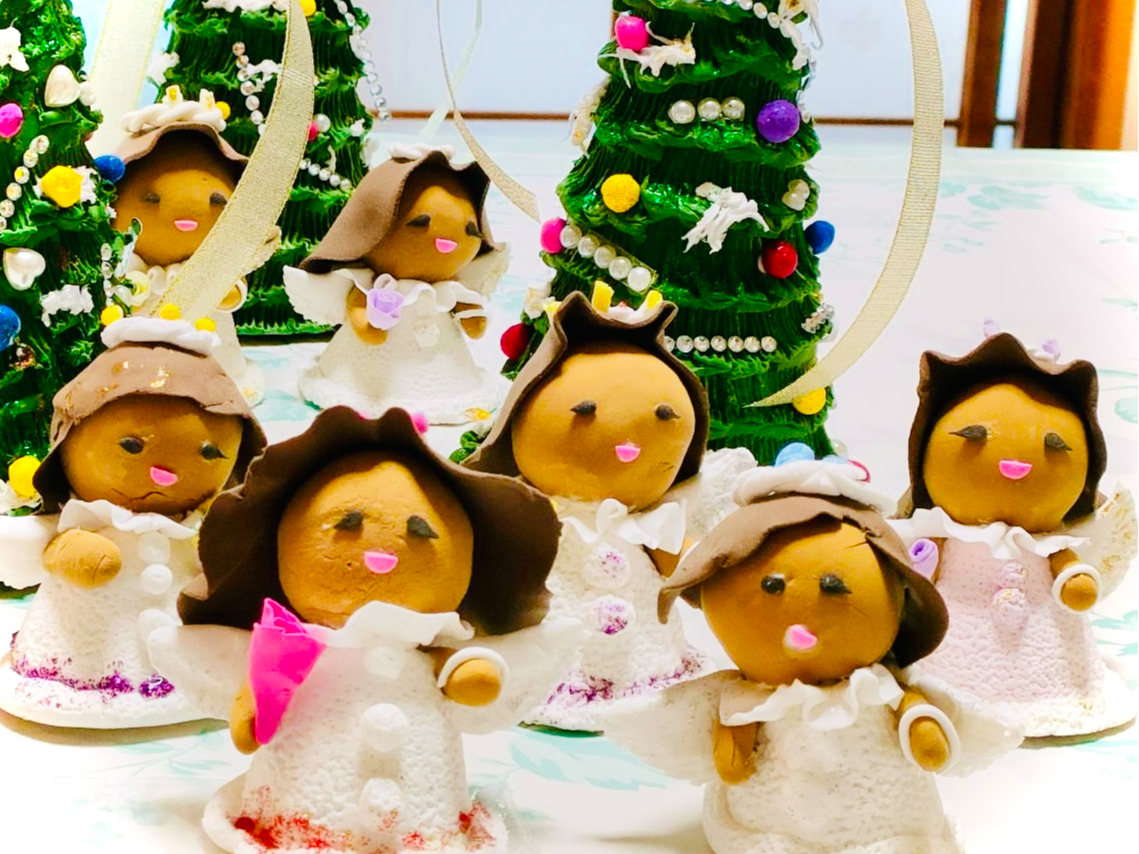 【ハワイアンエンジェル作り】2時間2,200円|褐色の肌がキュートな天使を作ろう♪高さ8〜10p程度です。ティアラも天使の羽根もぜ〜んぶ粘土で作っちゃおう