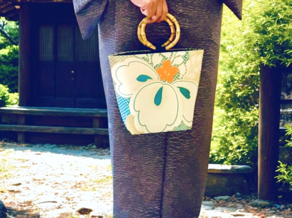 半纏の点　金の迷路　和錆の着物リメイク 半纏の点 金の迷路 和錆の着物リメイク