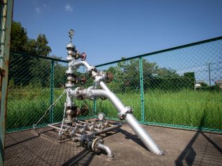 天然ガスを生産するためのガス井戸