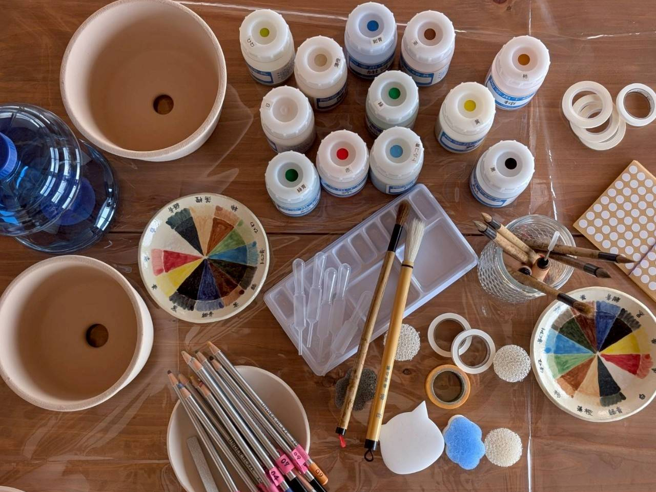 �G�̋��F���M�������Ď��R�ɊG��`���܂��B