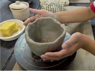 1日目:成形。フタ付小物入れに挑戦