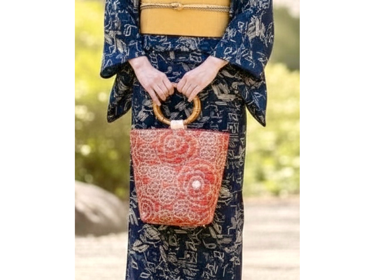 ���Ȃ������̃I���W�i���o�b�O������Ă݂܂��񂩁H���c