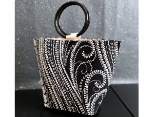 モダンな浴衣生地でオシャレに