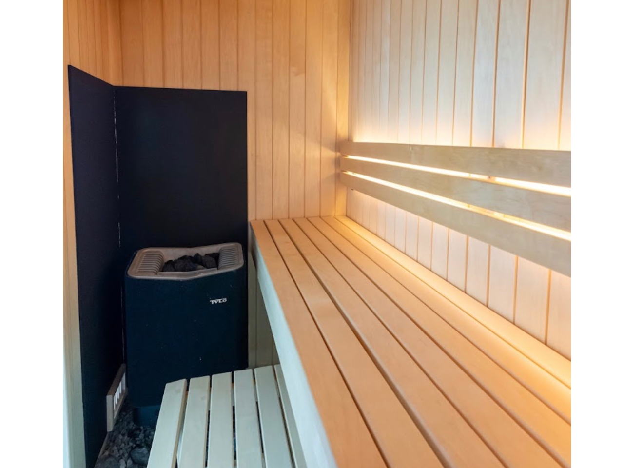 ���E�����E��������@�@