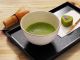 自分で点てたお抹茶をお菓子と一緒にご堪能ください。