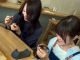 \思い出になる友達同士で作る楽しい「友情リング」/